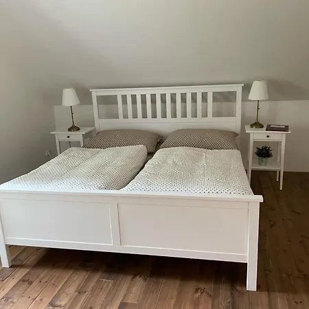 Aparthotel Rožmberk 3*