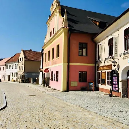 Aparthotel Rožmberk