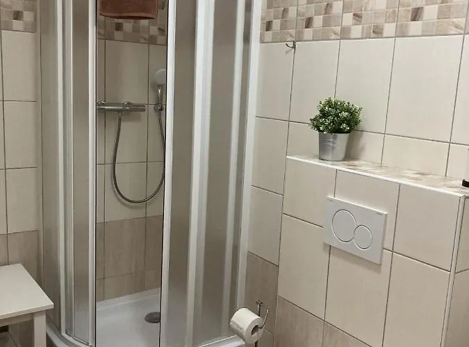 Apart Otel Rozmberk 3*